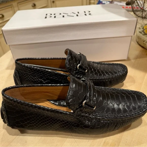 Donald J. Pliner Black Textured Loafers - Picture 7 of 8